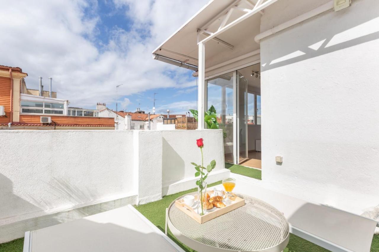 Apartamento Atico Las Letras - Alojamiento De Temporada Madrid Exterior photo